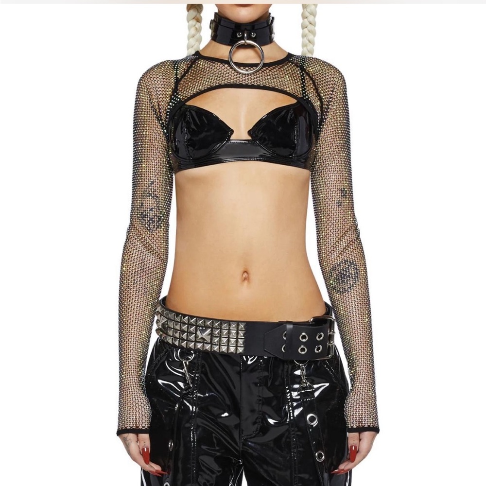 NWT crop top in a very large mesh w large sleeves, edgy, gothic, grunge